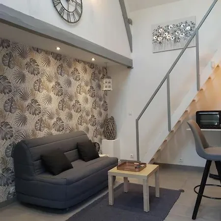 Holiday home Petite Maison Pres Du Mans Et Des 24
